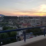 Modern Cozy Seaview Wlora