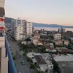 Modern Cozy Seaview Appartement Vlorë
