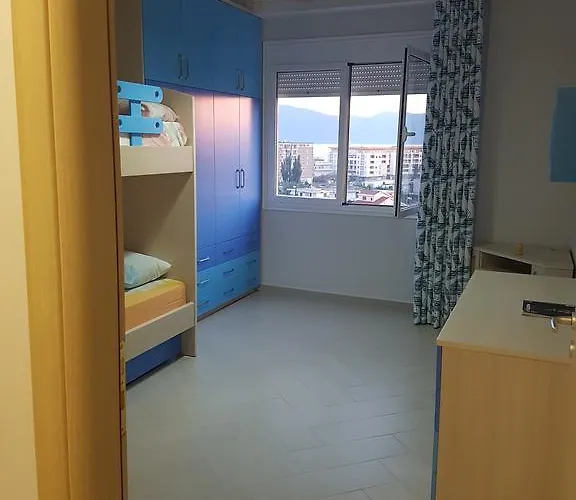 Modern Cozy Seaview Daire